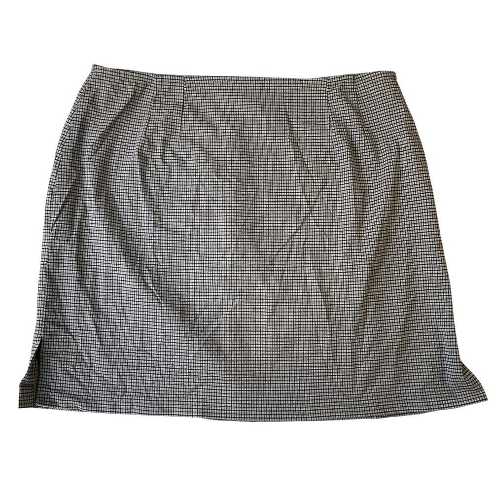 Venezia Jeans Women Mini Skirt Size 18 Black Check 34” Waist Stretch